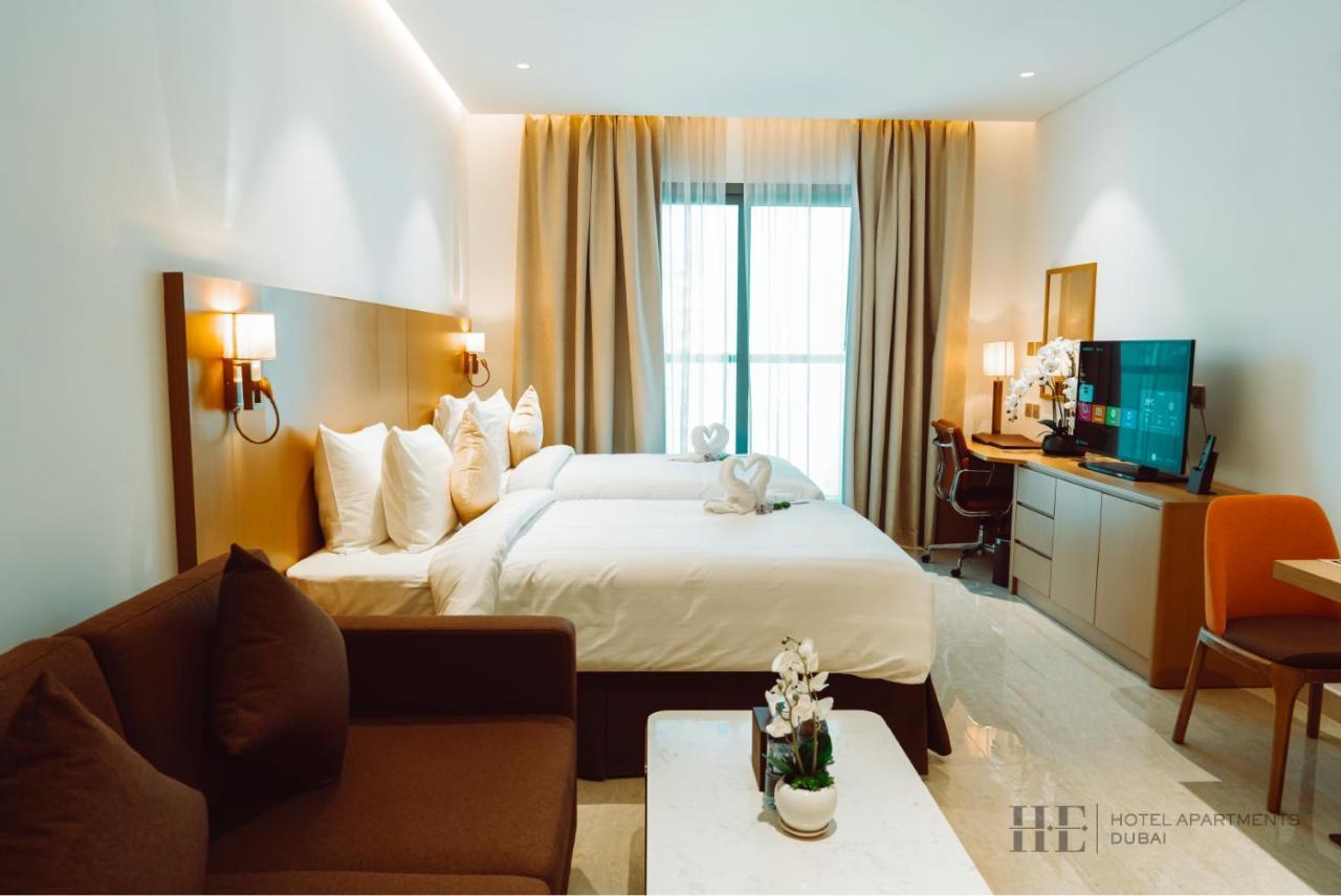 He Hotel Apartments Dubaj Pokoj fotografie Deluxe Room